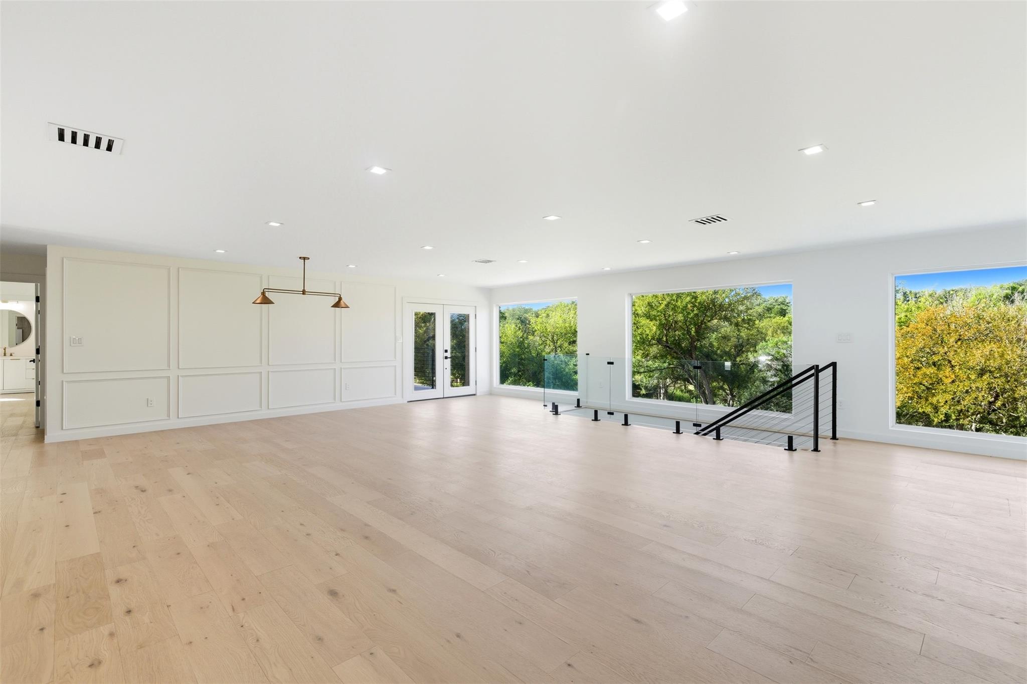 902 Challenger St, Lakeway, TX 78734