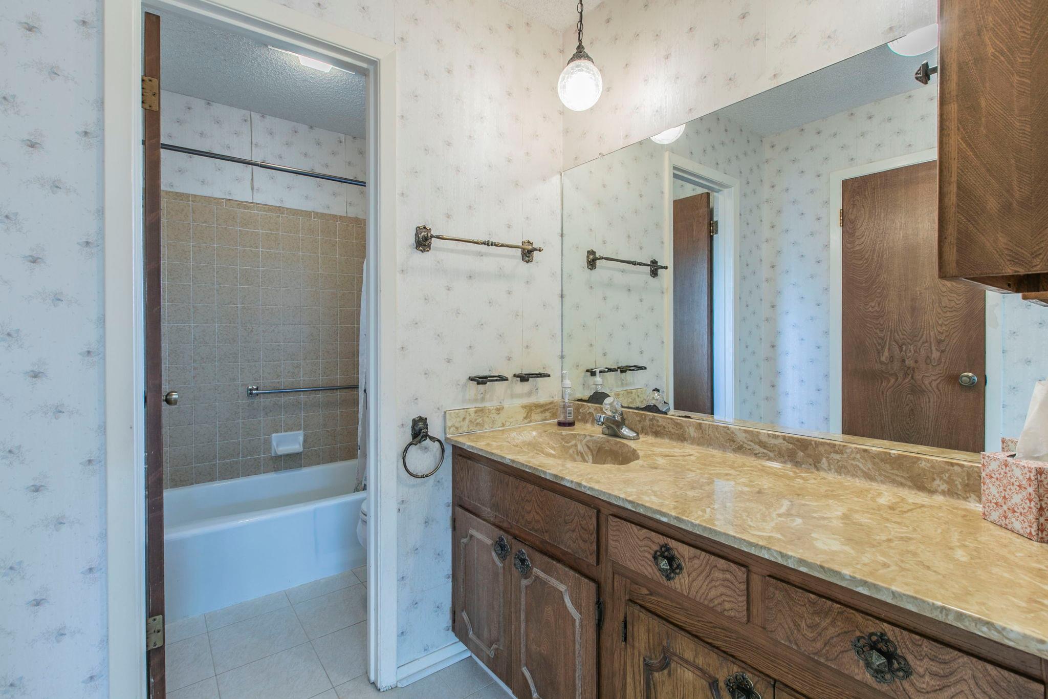 106 White Sands Dr, Lakeway, TX 78734