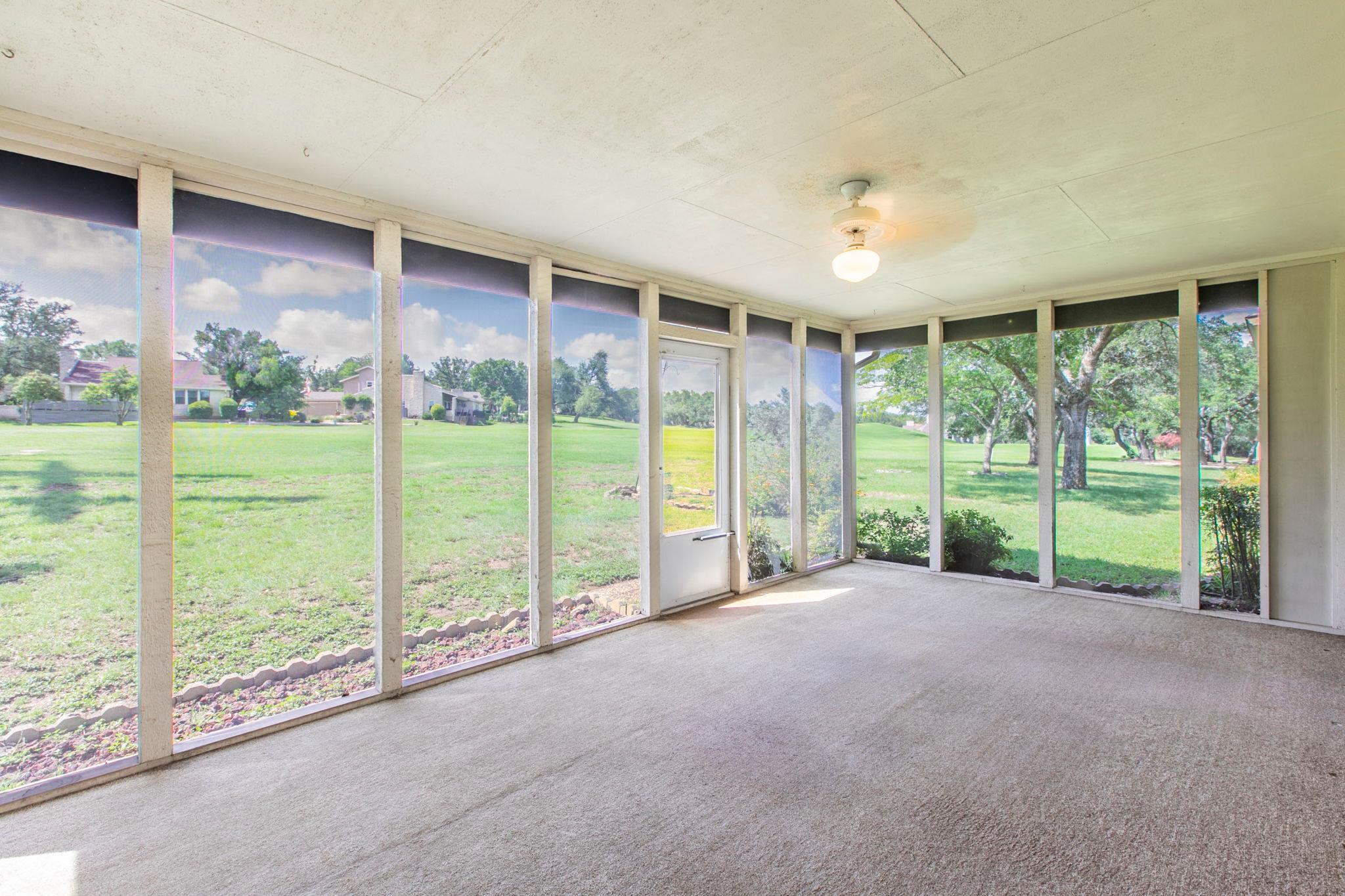 106 White Sands Dr, Lakeway, TX 78734