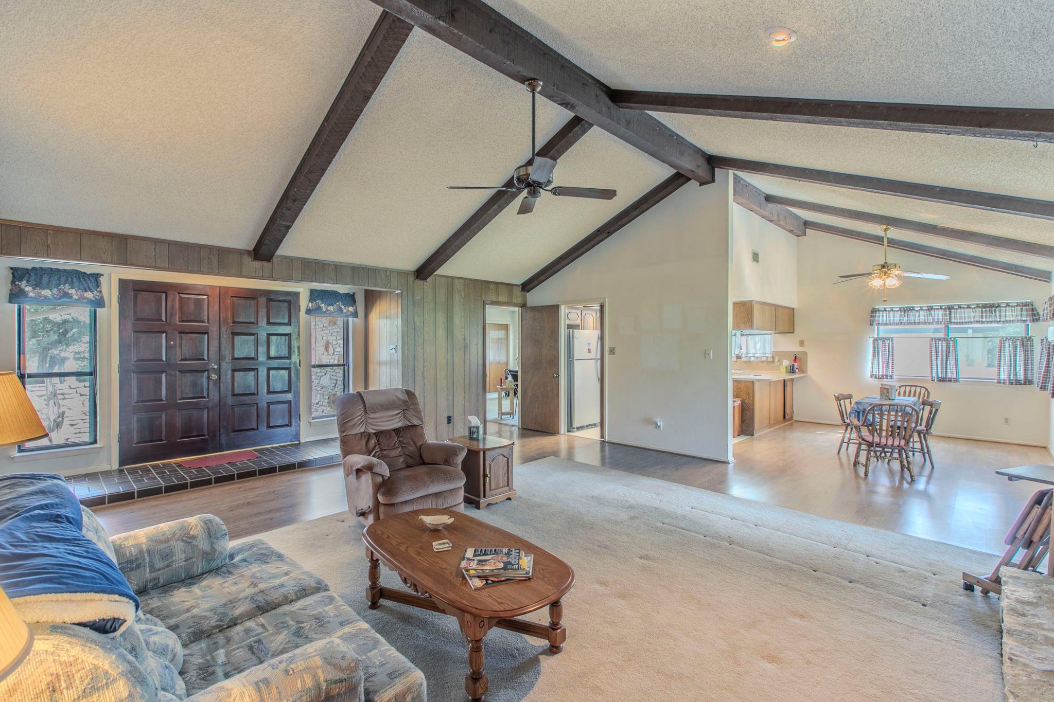 106 White Sands Dr, Lakeway, TX 78734