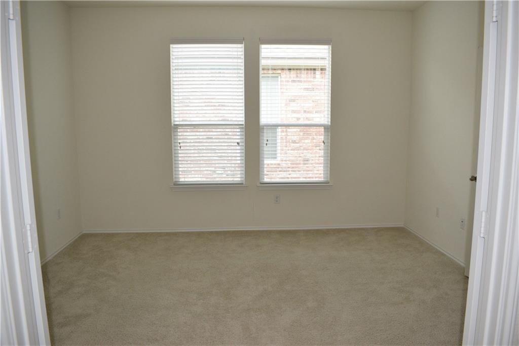 1425 Berlin Ln, Austin, TX 78753