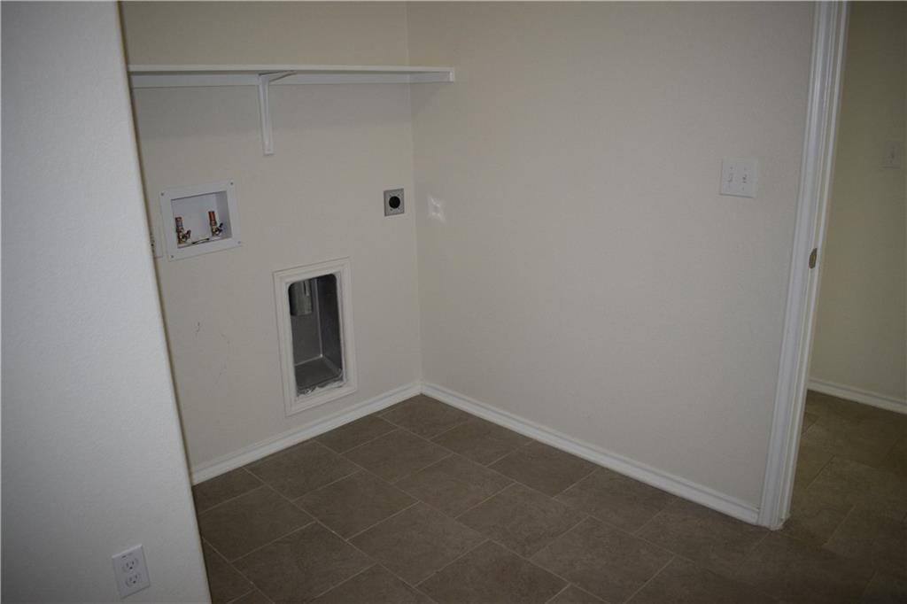 1425 Berlin Ln, Austin, TX 78753