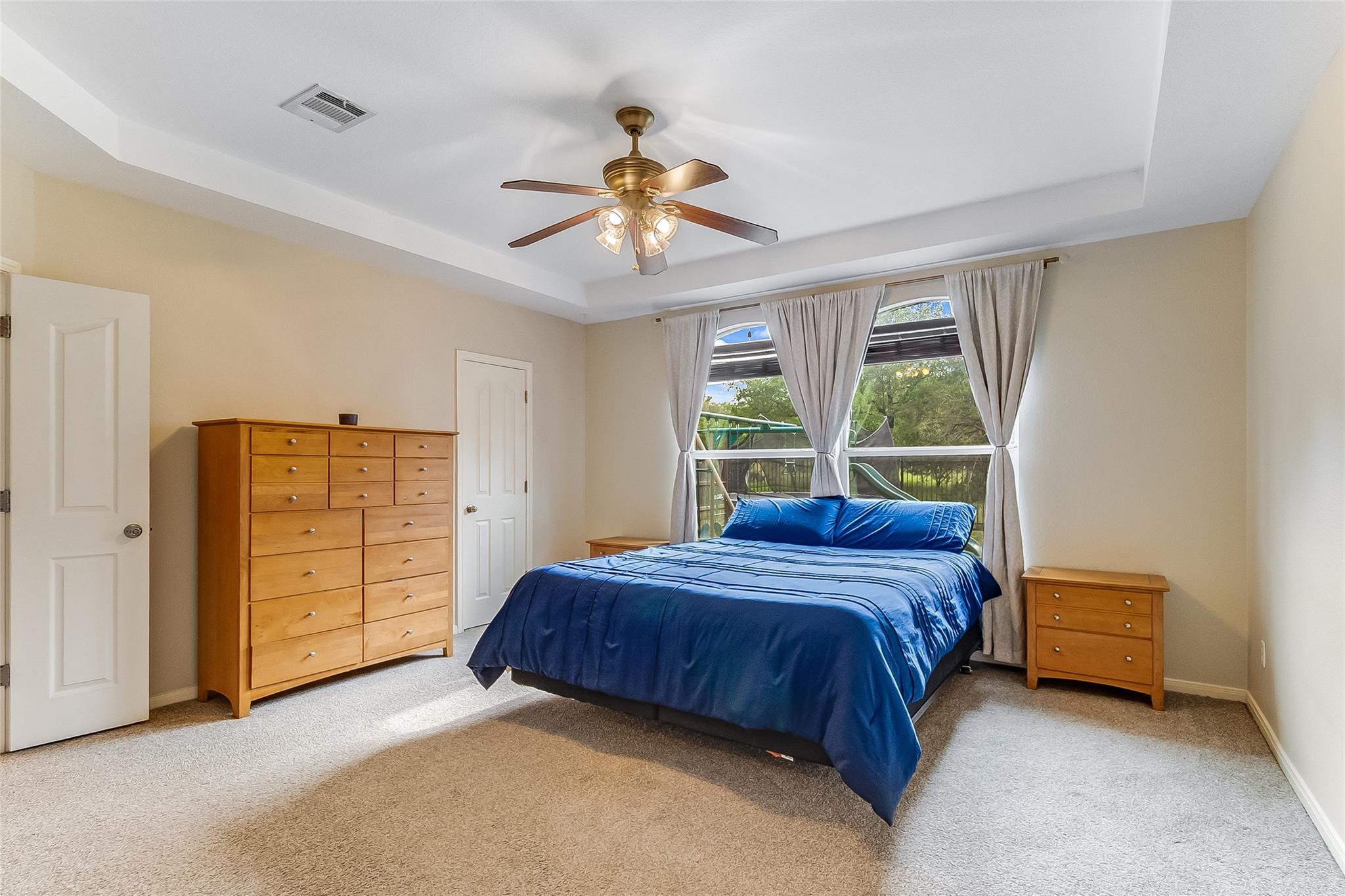 5232 Texas Bluebell Dr, Spicewood, TX 78669