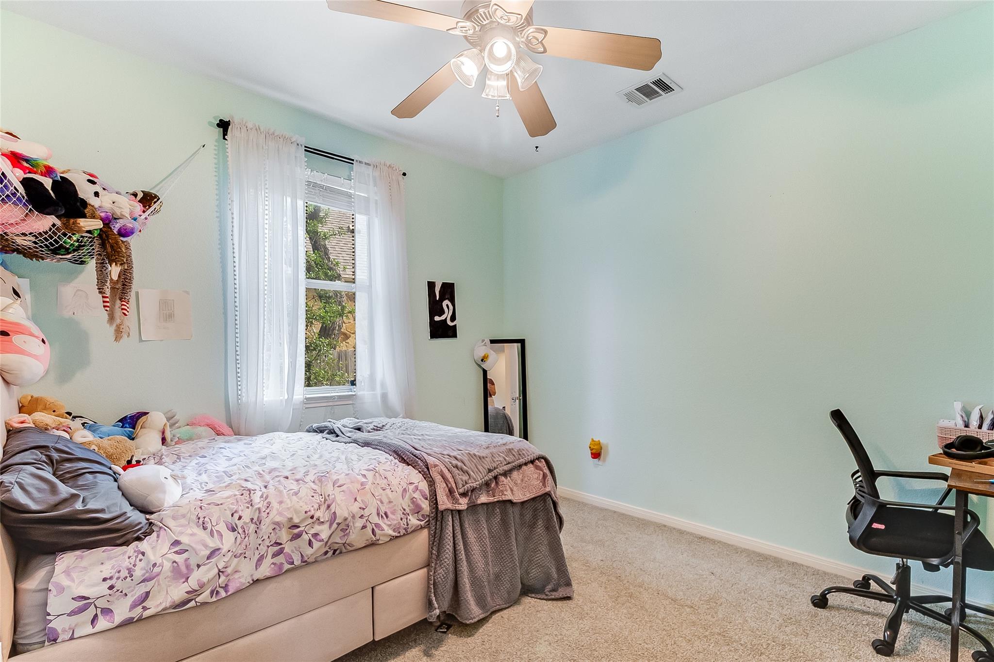 5232 Texas Bluebell Dr, Spicewood, TX 78669