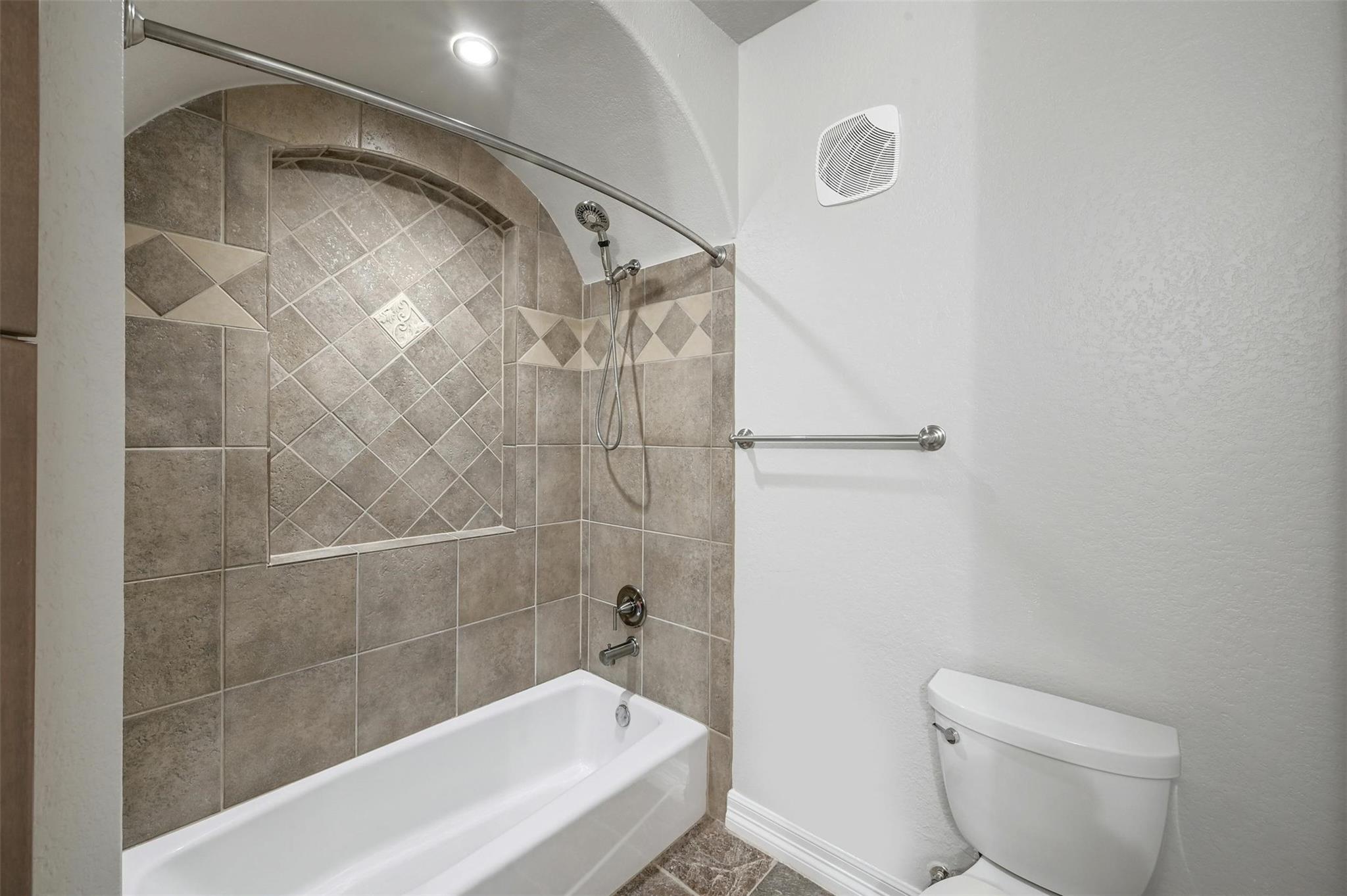 2226 Westlake Dr # 1-4, Austin, TX 78746