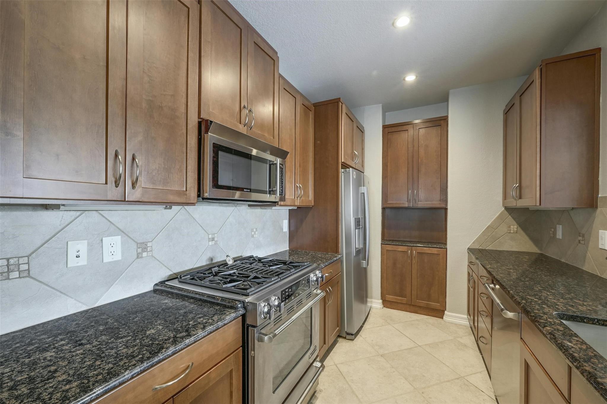 2226 Westlake Dr # 1-4, Austin, TX 78746