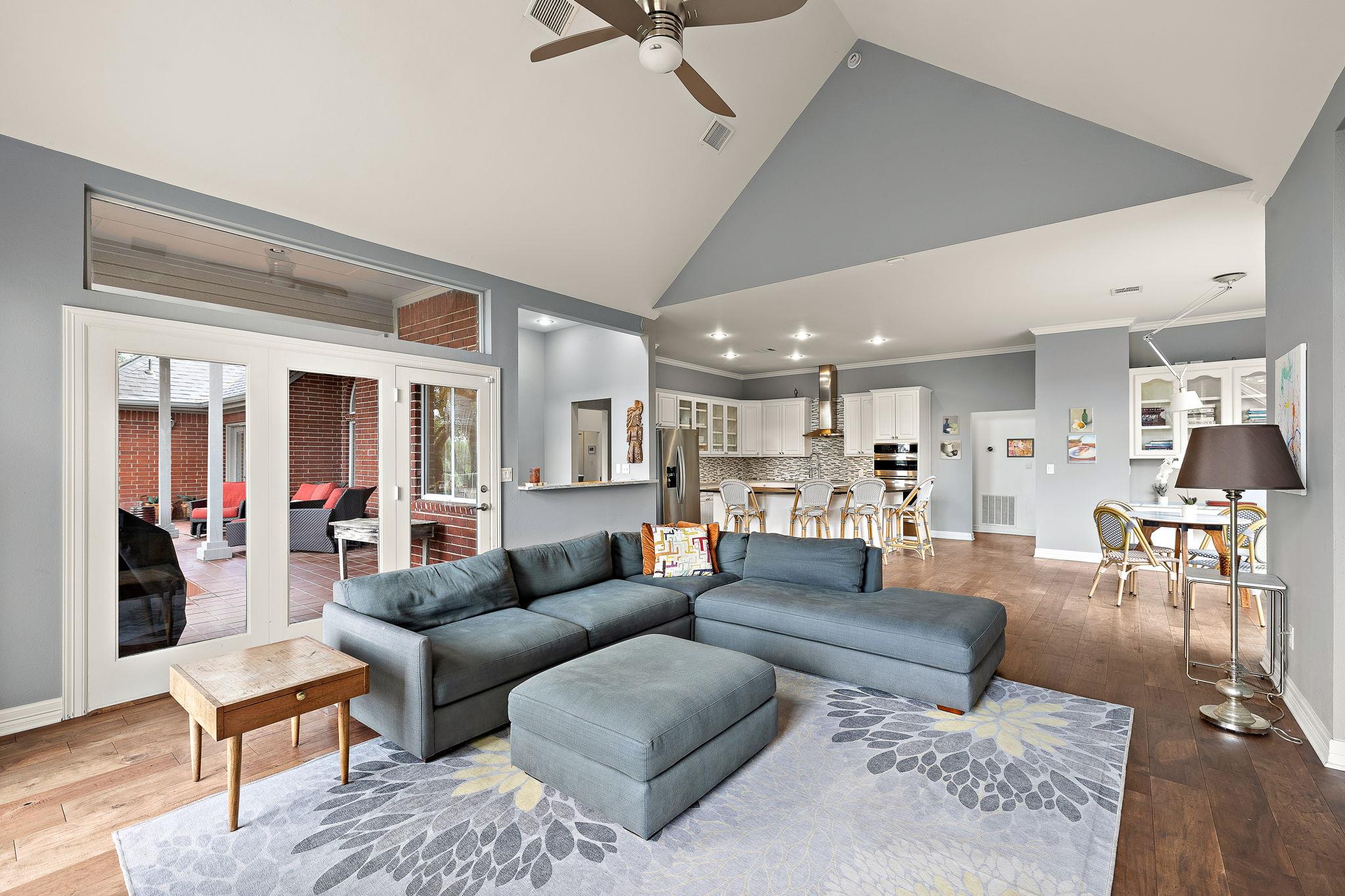 10003 Baxter Ln, Austin, TX 78736