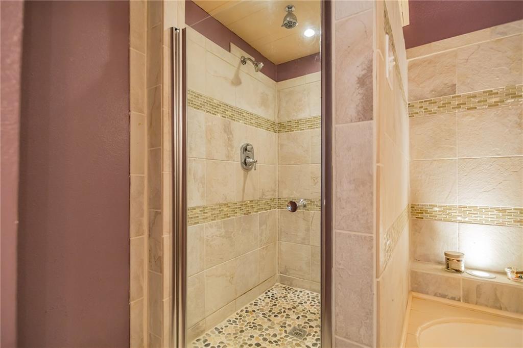2450 Wickersham Ln # 301, Austin, TX 78741