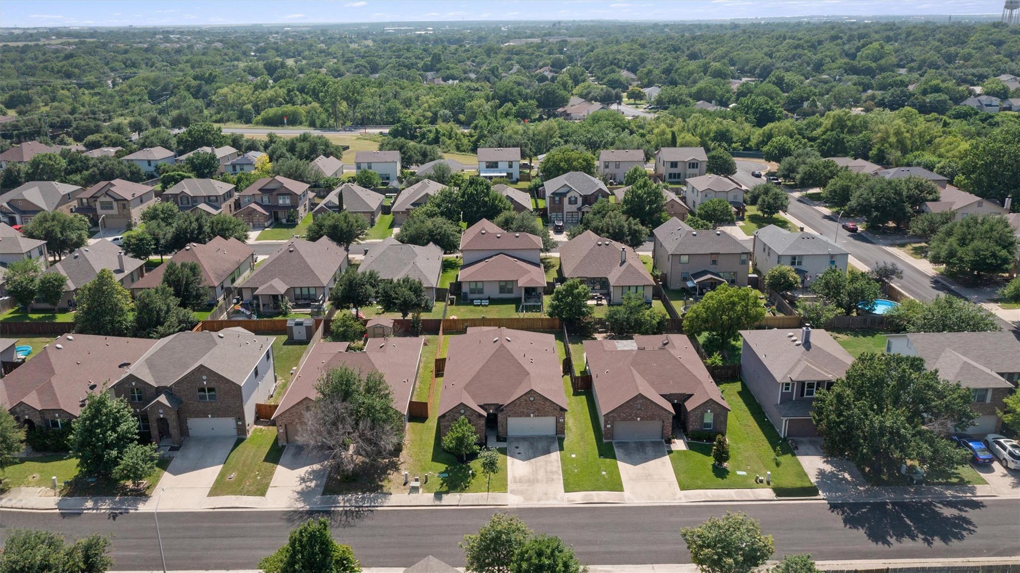 2216 McCombs St, Georgetown, TX 78626