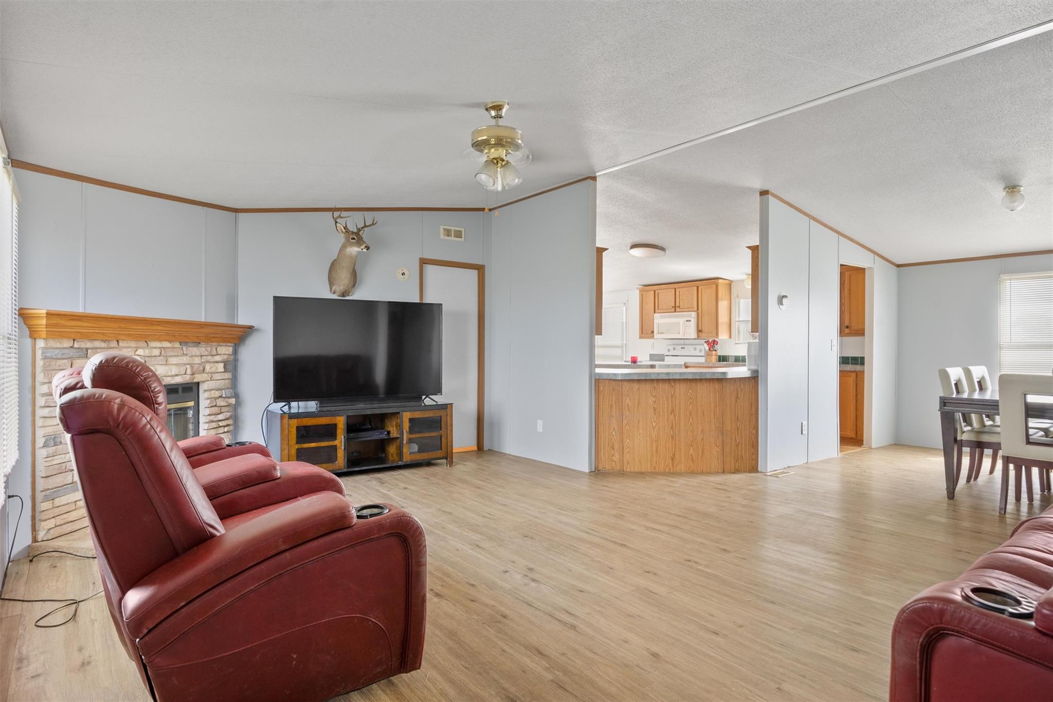 2481 County Road 224, Florence, TX 76527