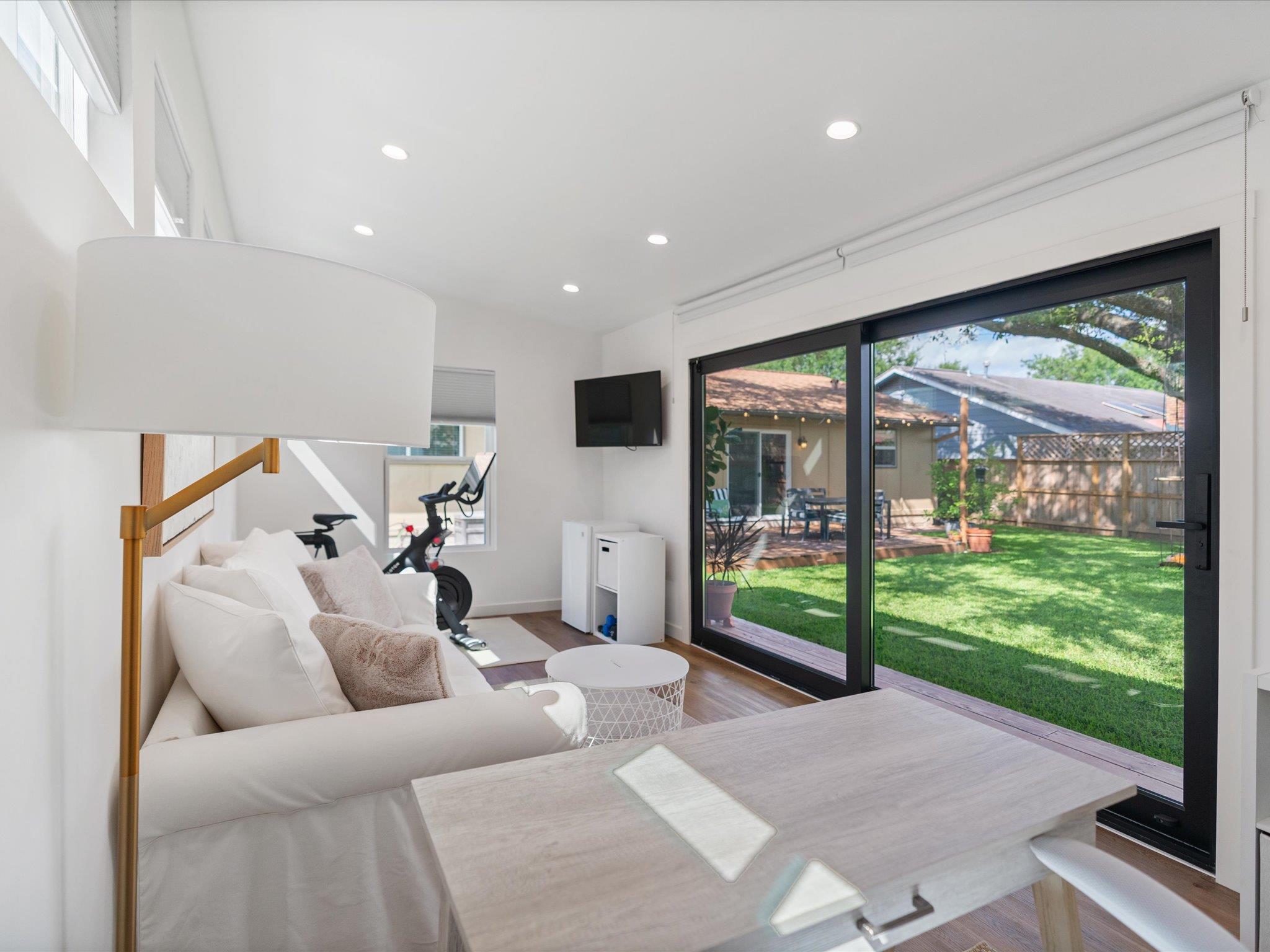2600 Cockburn Dr, Austin, TX 78745