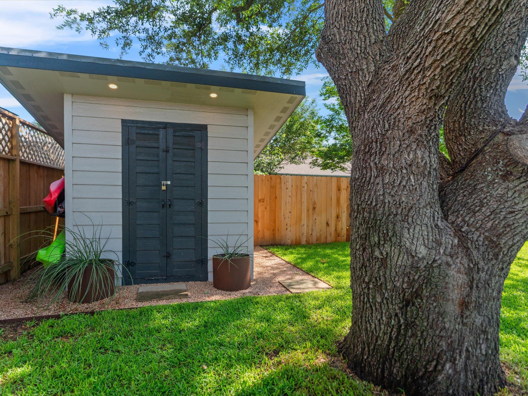 2600 Cockburn Dr, Austin, TX 78745