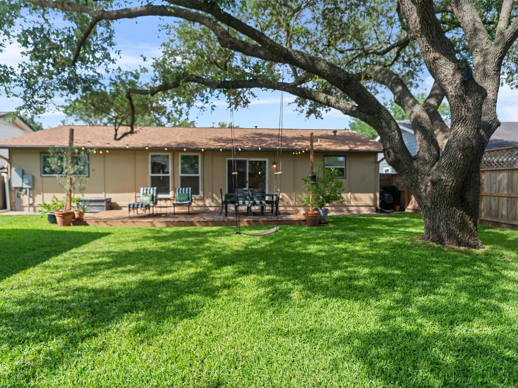 2600 Cockburn Dr, Austin, TX 78745