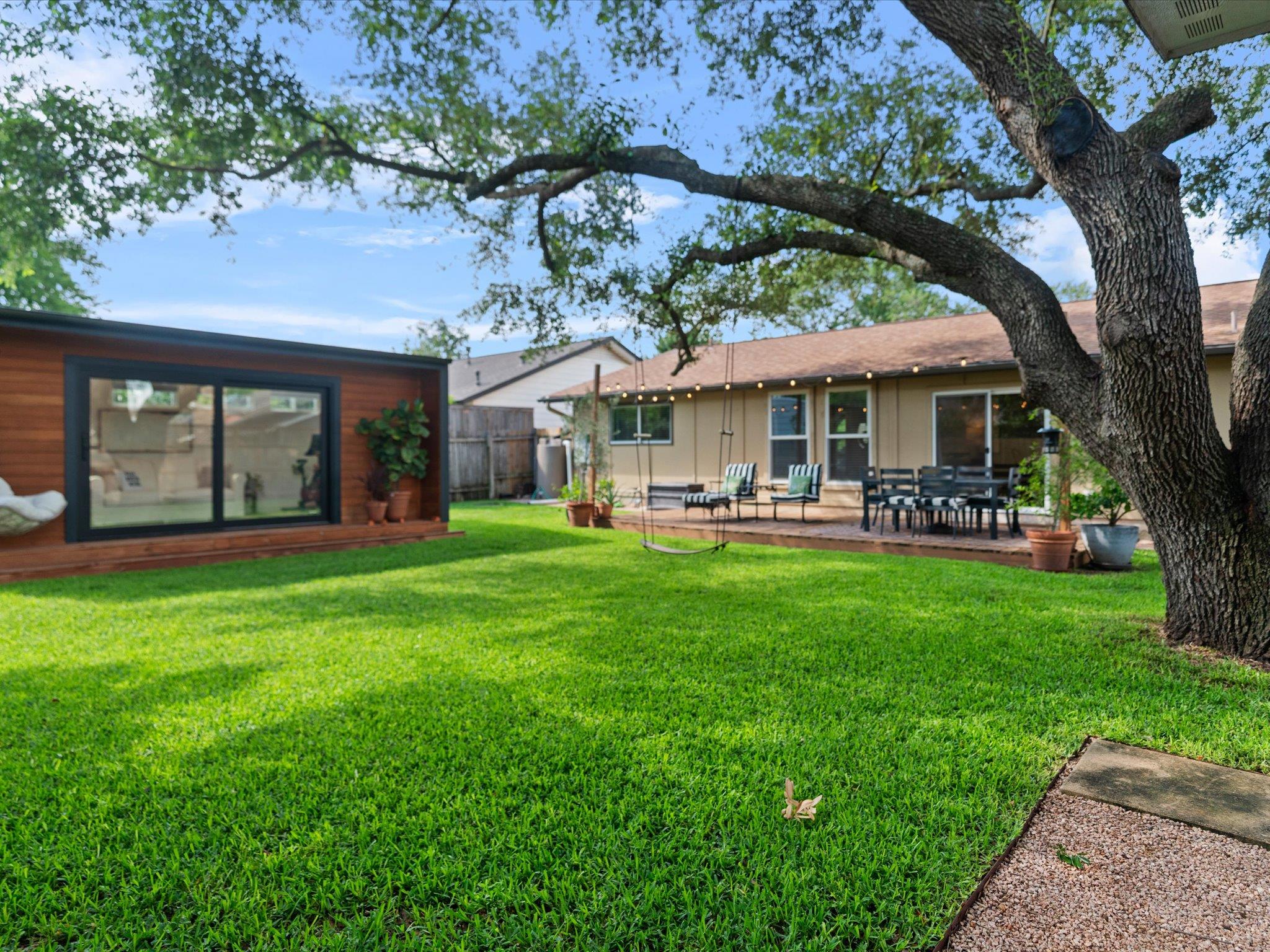 2600 Cockburn Dr, Austin, TX 78745