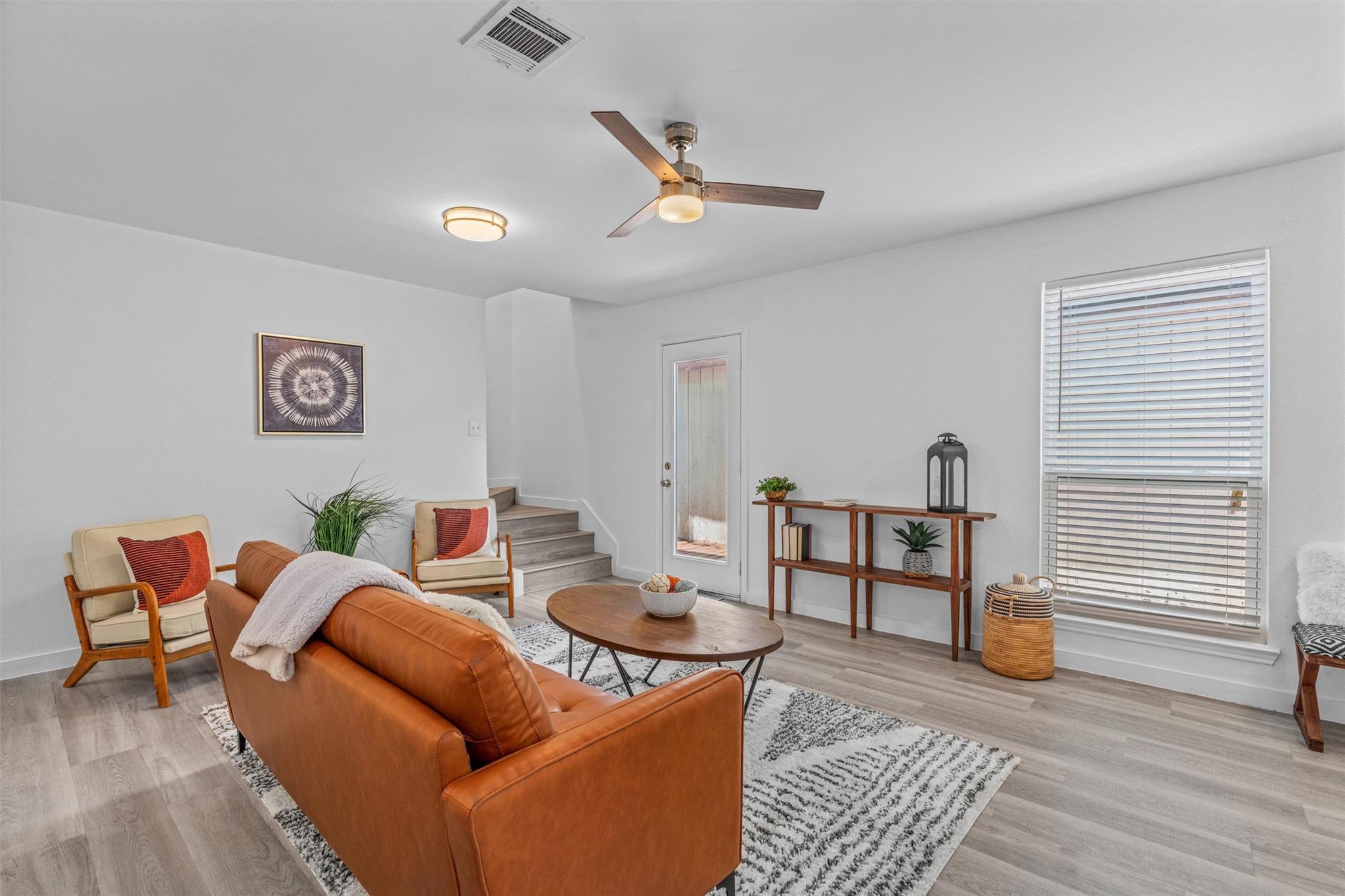 837 Mica Ln, Leander, TX 78641
