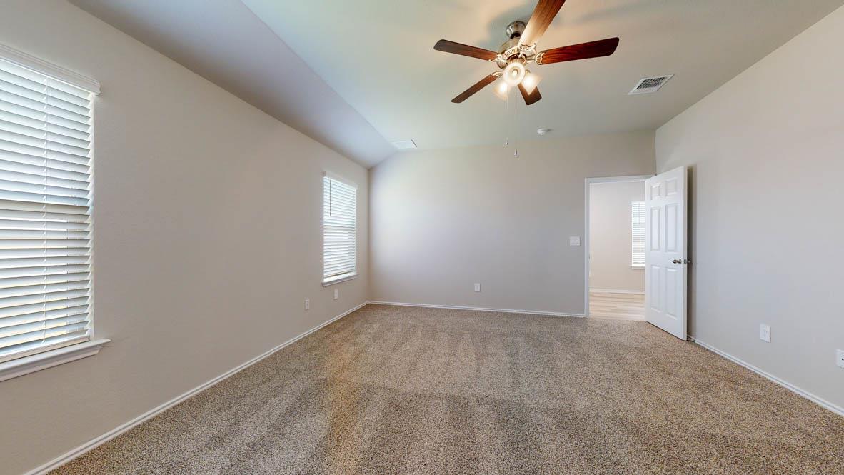 8904 Flat Iron Dr, Temple, TX 76502