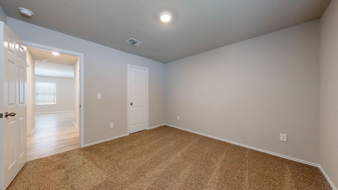 8904 Flat Iron Dr, Temple, TX 76502