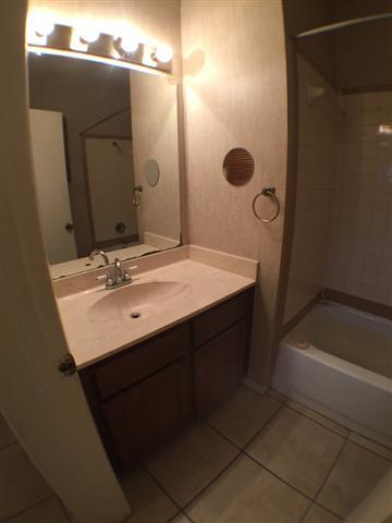 2216 San Gabriel St # 108, Austin, TX 78705