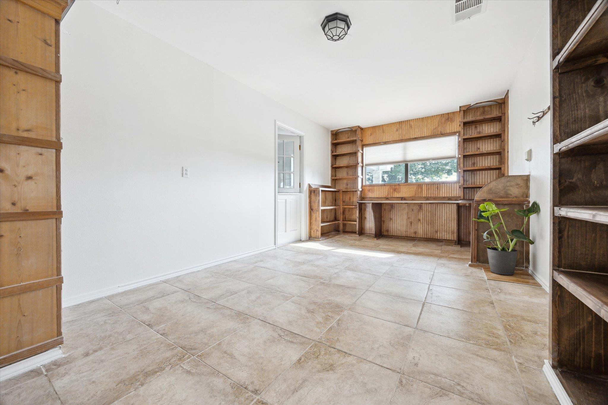 4451 County Road 467, Elgin, TX 78621