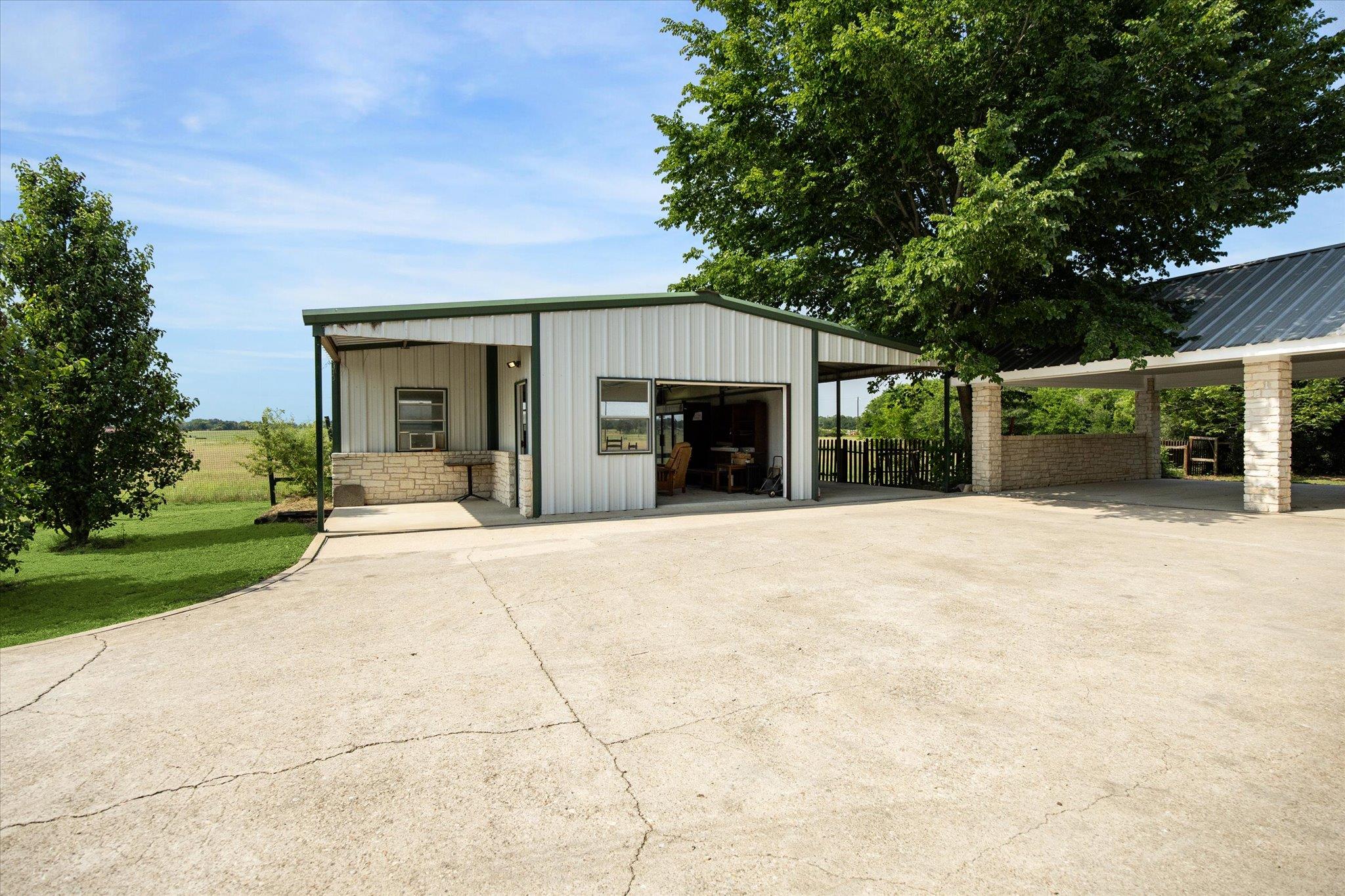 4451 County Road 467, Elgin, TX 78621