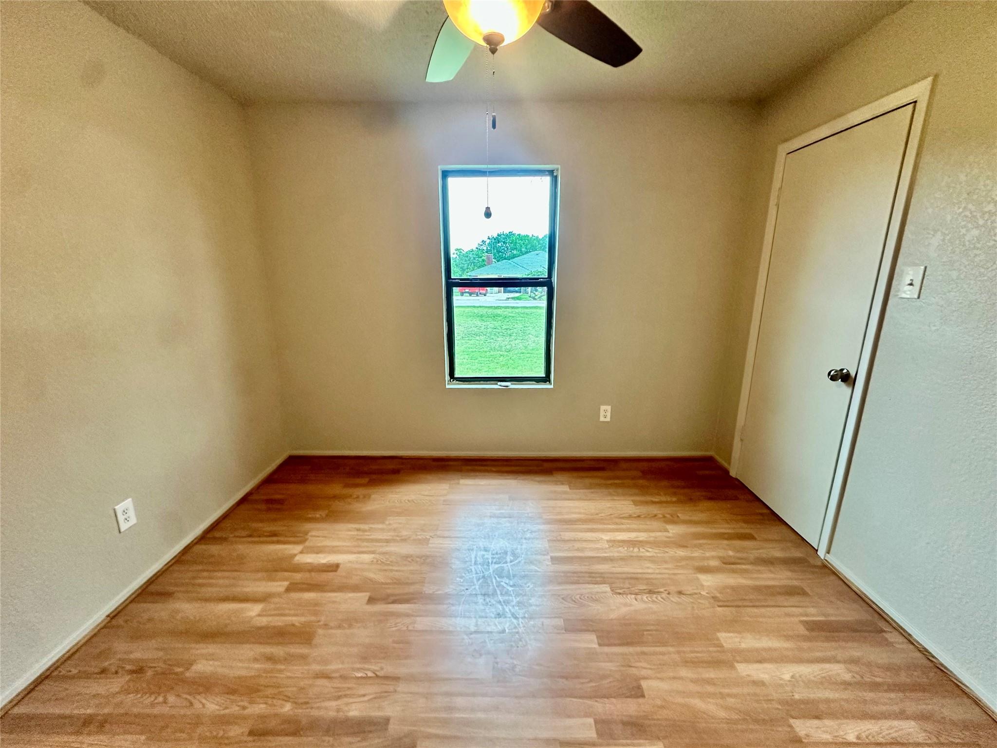 677 County Road 3081 Ctr, Lampasas, TX 76550