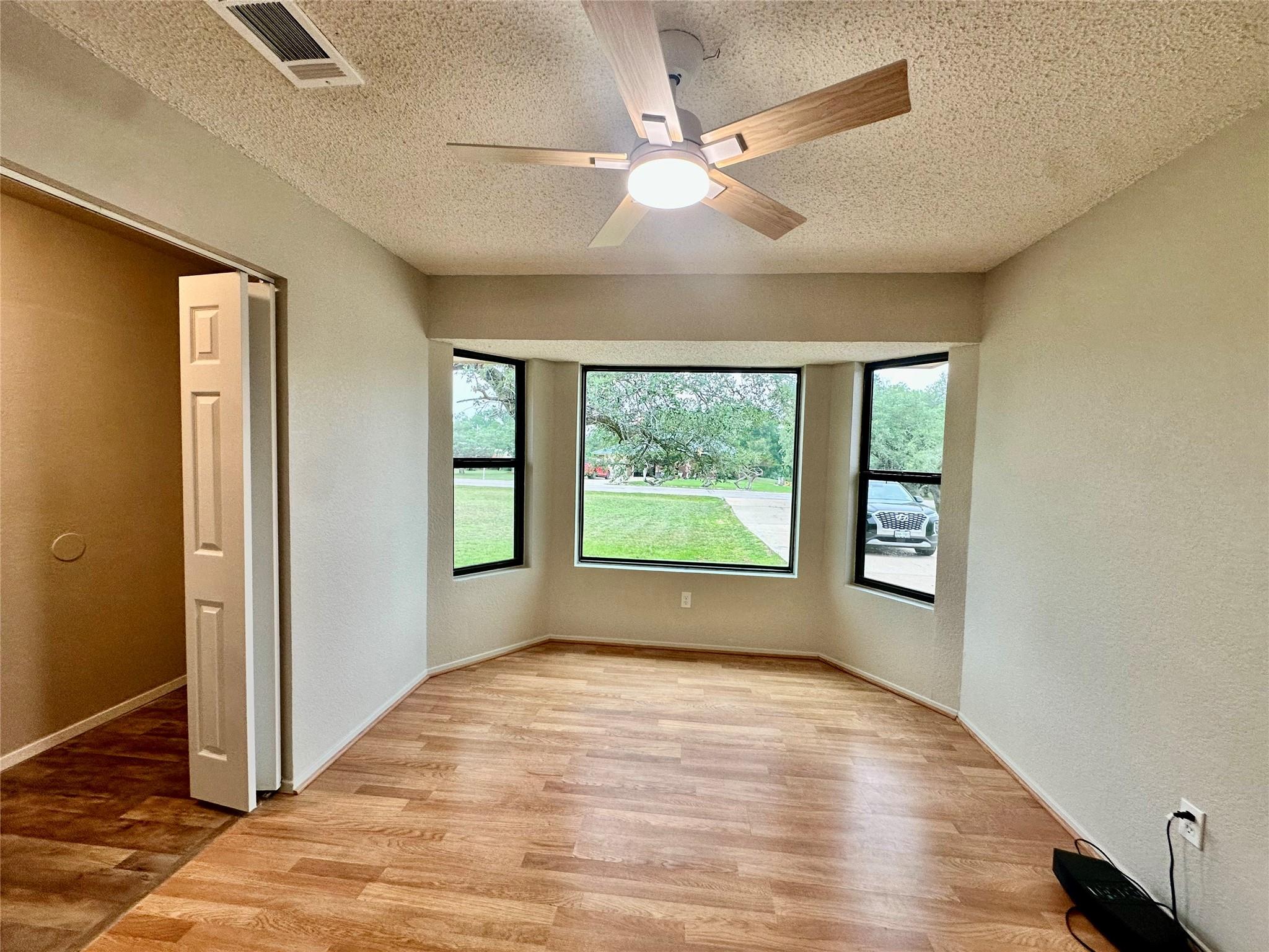 677 County Road 3081 Ctr, Lampasas, TX 76550
