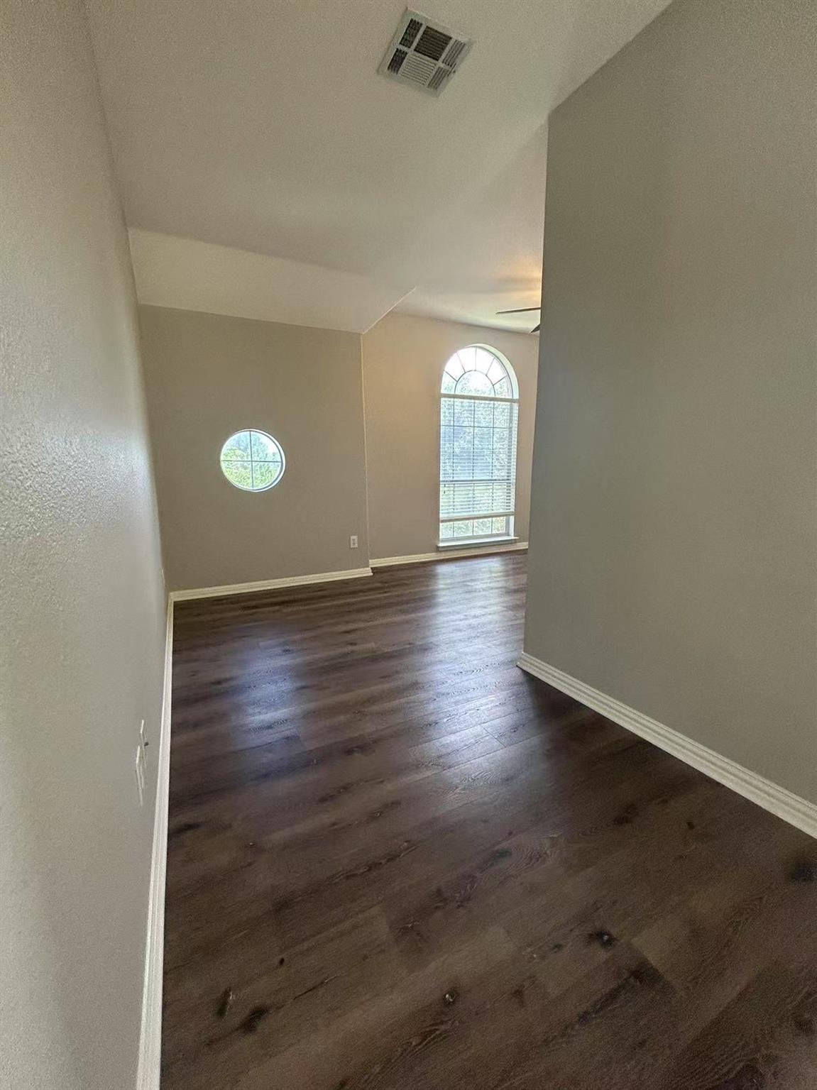 8001 Woodhall Cv, Austin, TX 78717