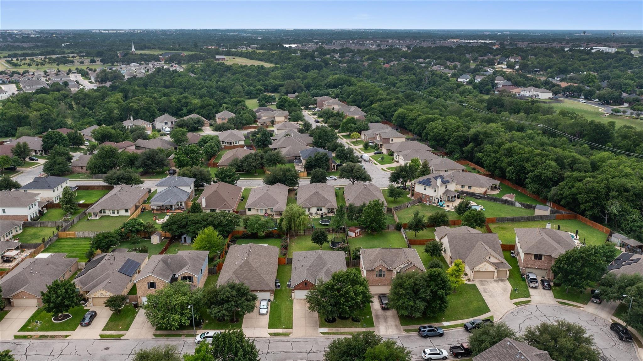 1017 Sussex Way, Round Rock, TX 78665