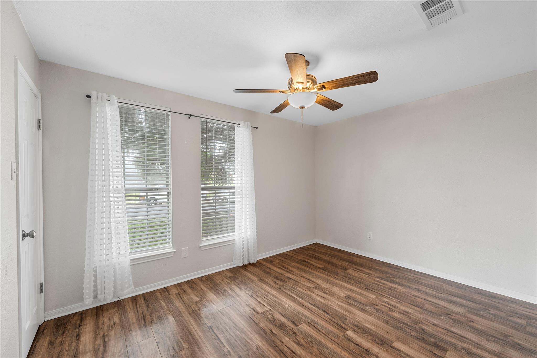 306 Southbrook Dr, Killeen, TX 76542