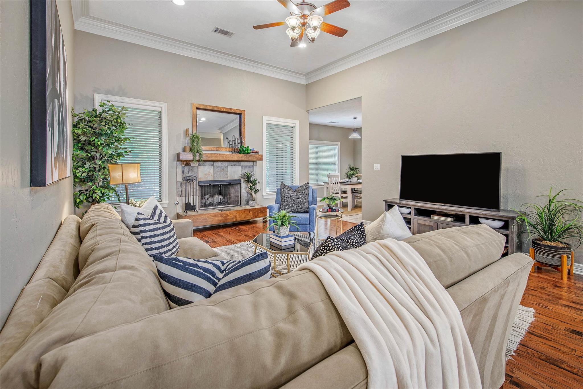2707 Colony Creek Dr, Bryan, TX 77808