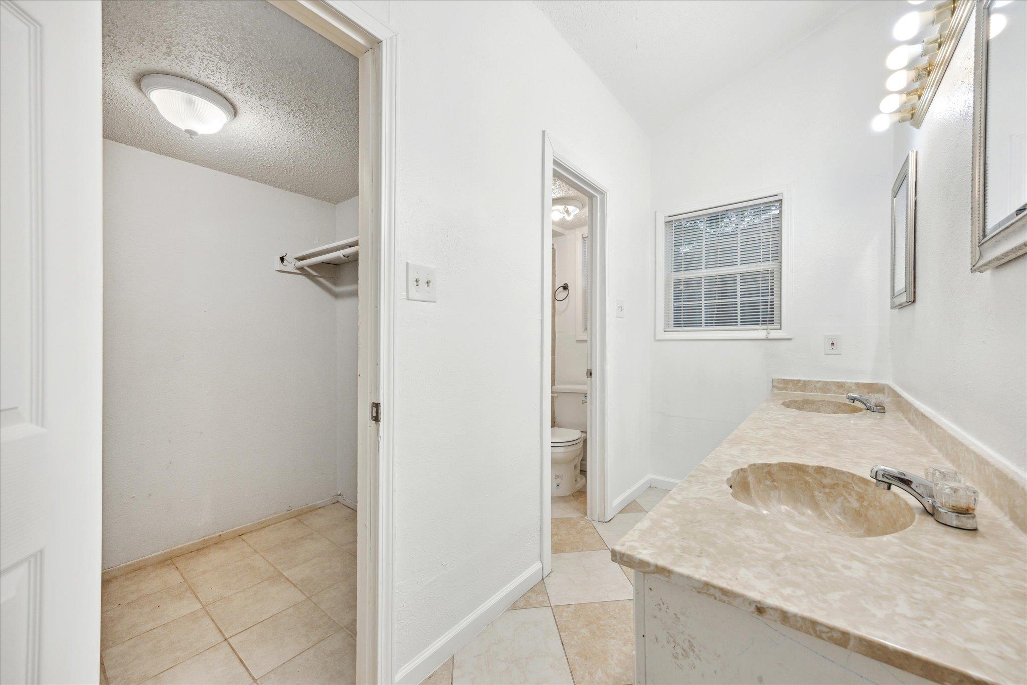 5108 Lambs Ln, Austin, TX 78744