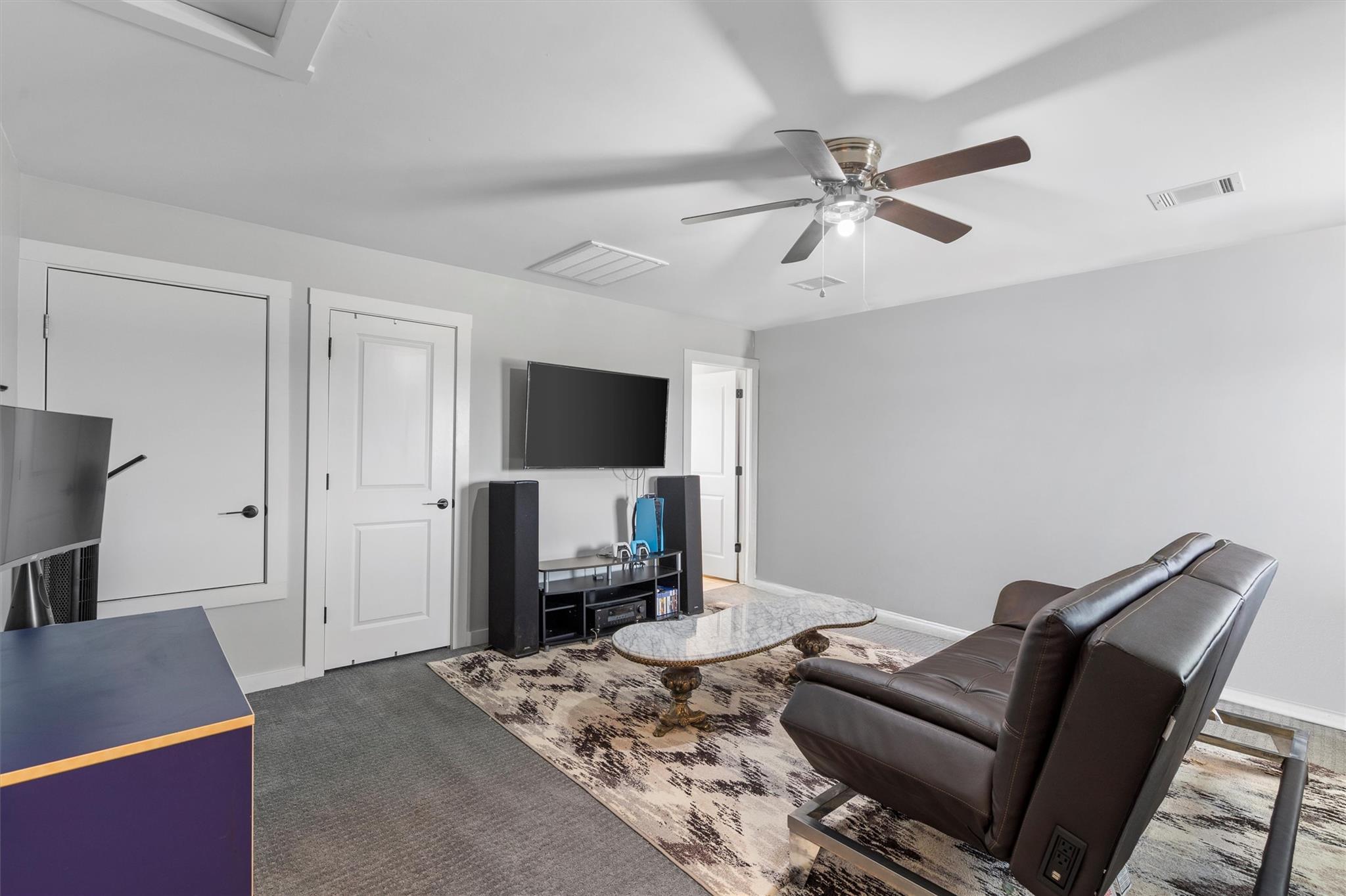 7813 Barbary Ct, Austin, TX 78744