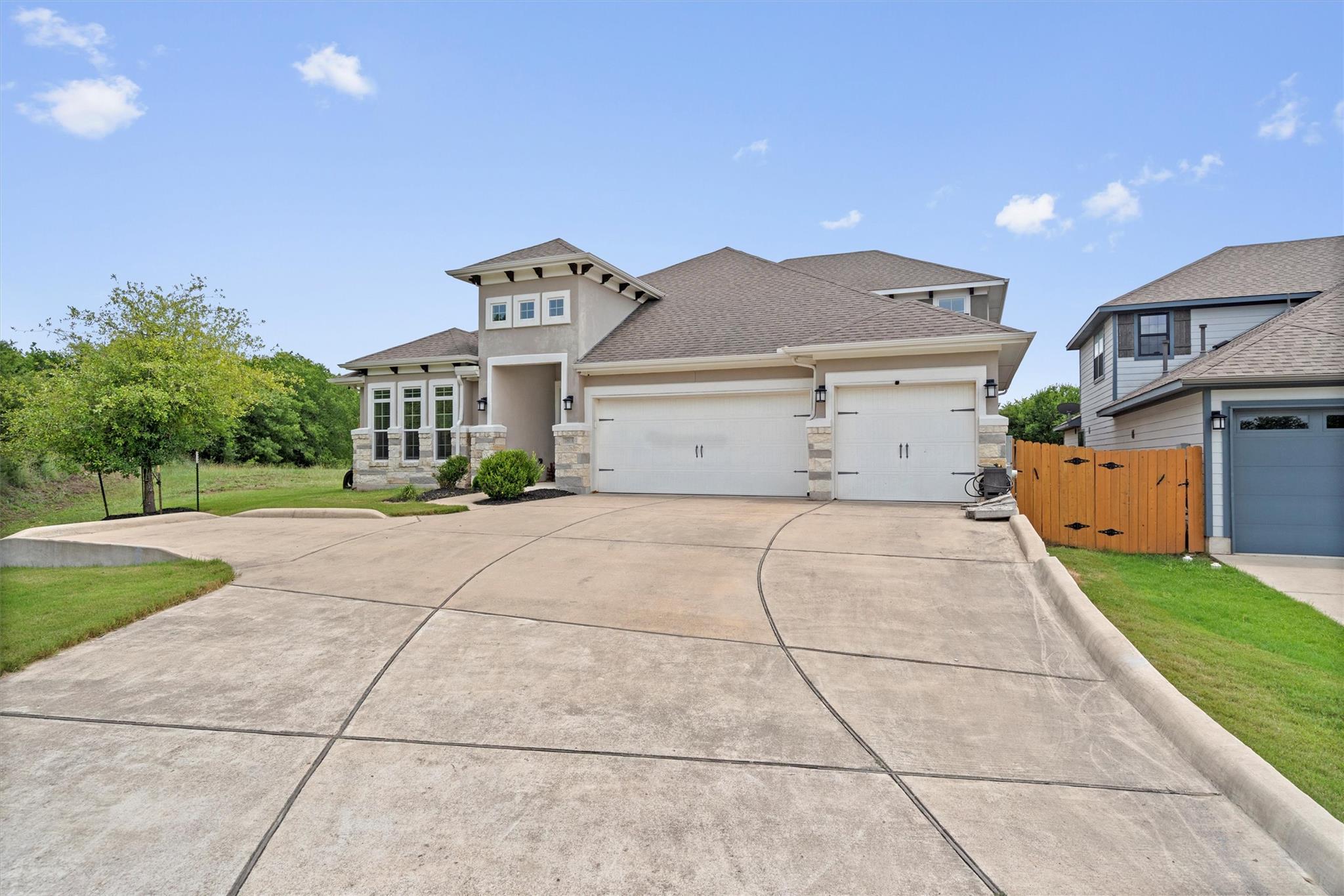 7813 Barbary Ct, Austin, TX 78744
