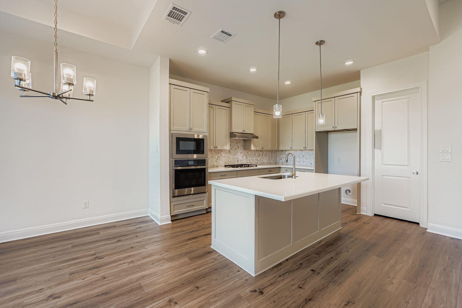 141 Prickly Poppy Loop, Kyle, TX 78640