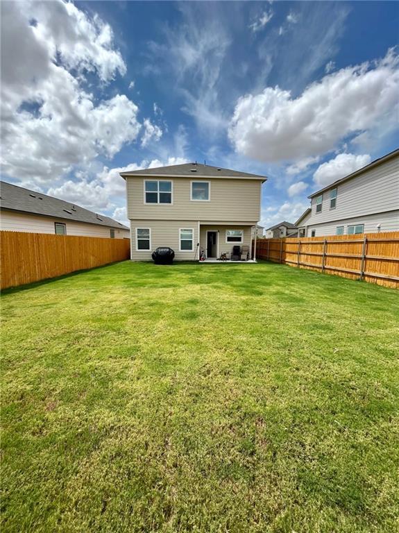 312 Bronco Billy Dr, Jarrell, TX 76537