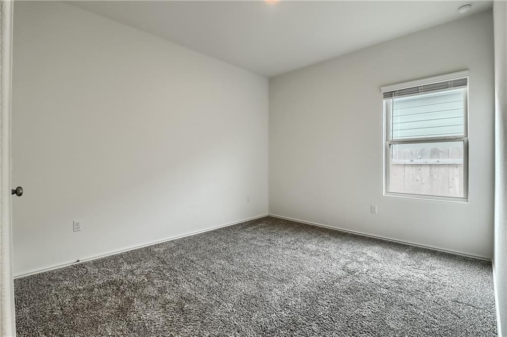 7213 Tonka Ln, Austin, TX 78744