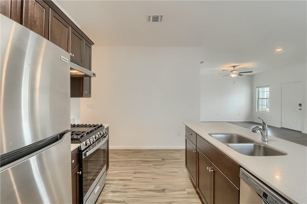 7213 Tonka Ln, Austin, TX 78744