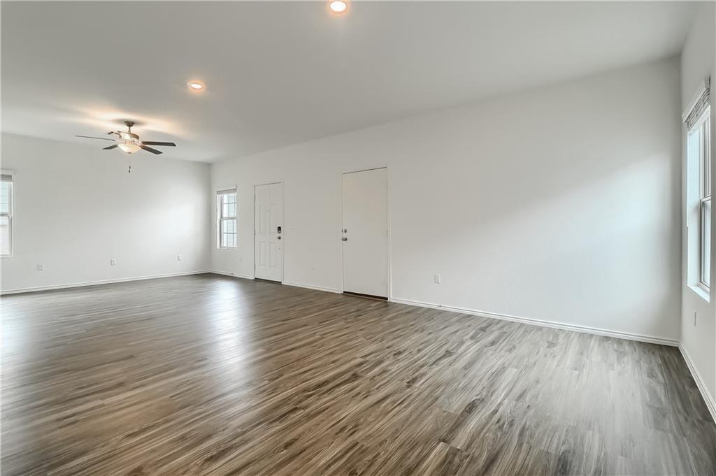 7213 Tonka Ln, Austin, TX 78744