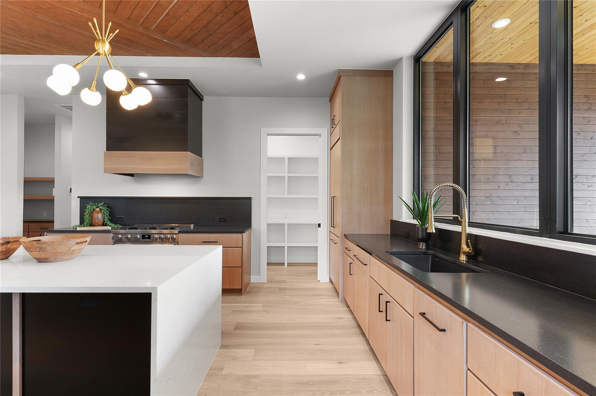 8341 Brewer Ln, Salado, TX 76571