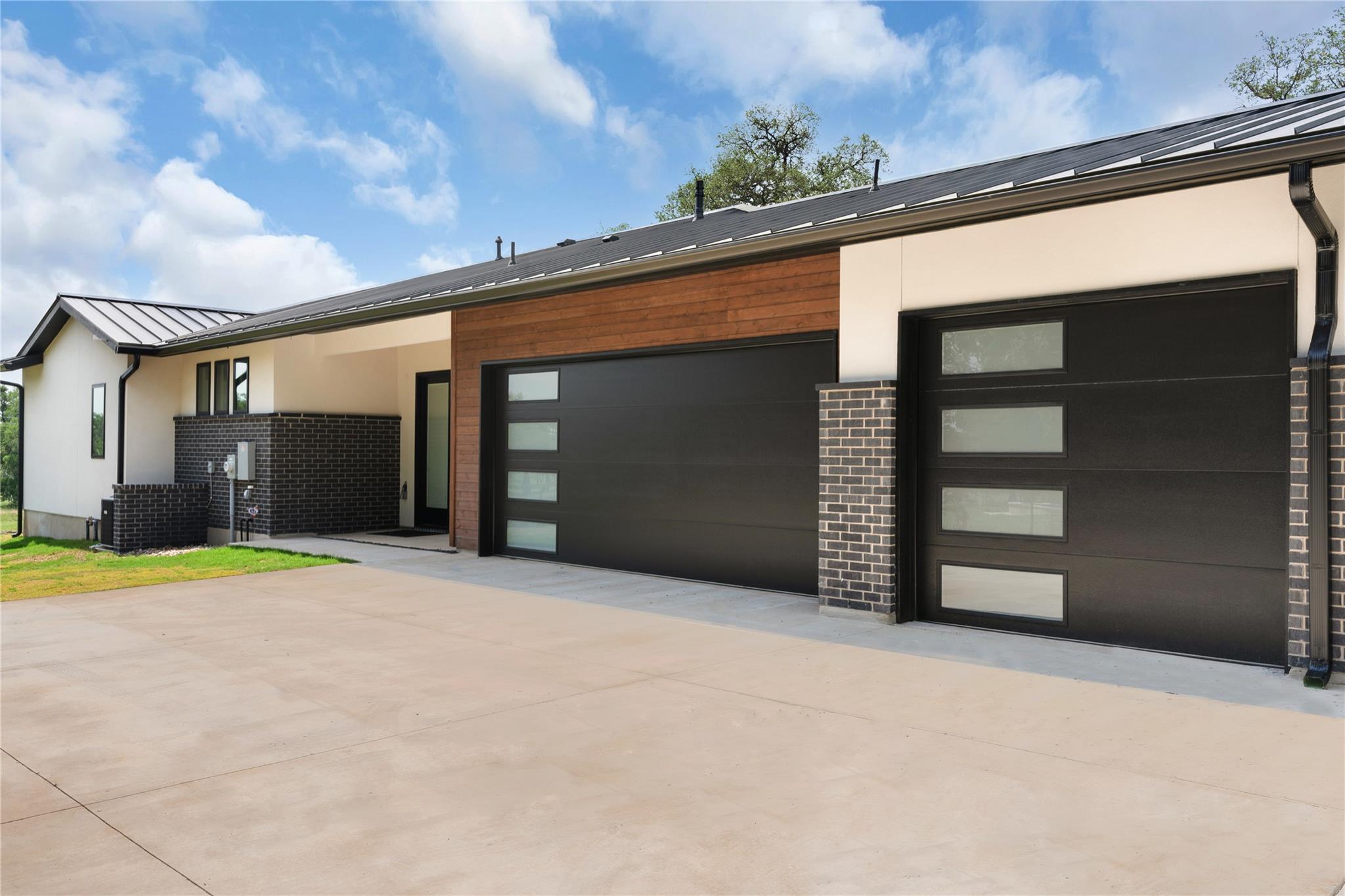 8341 Brewer Ln, Salado, TX 76571