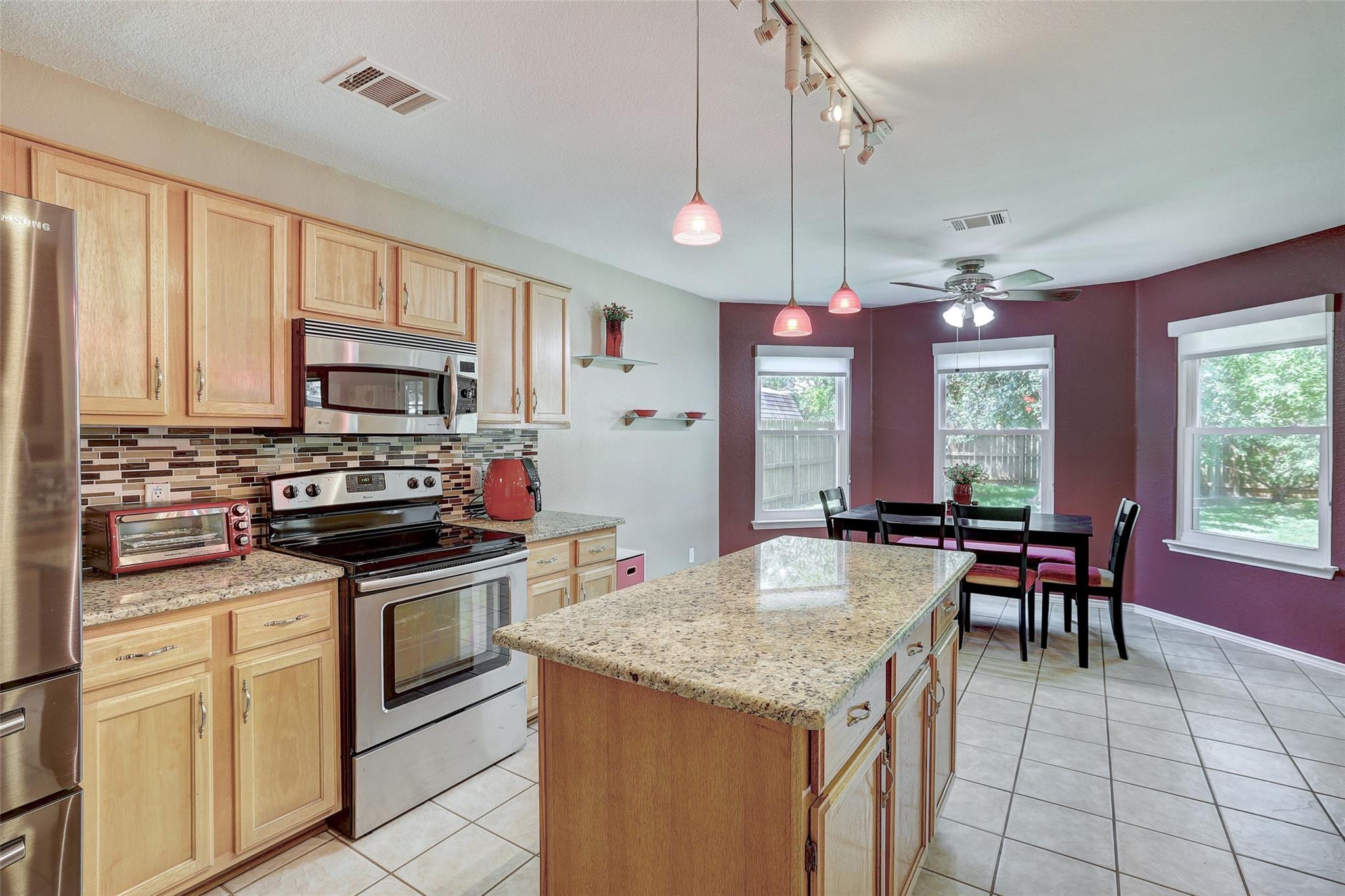 1060 Leeds Castle Walk, Georgetown, TX 78626
