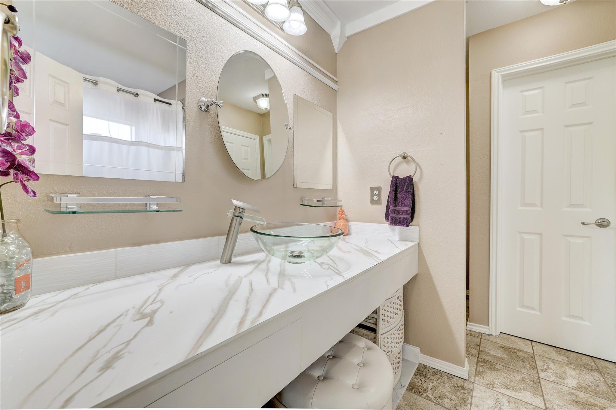 1060 Leeds Castle Walk, Georgetown, TX 78626