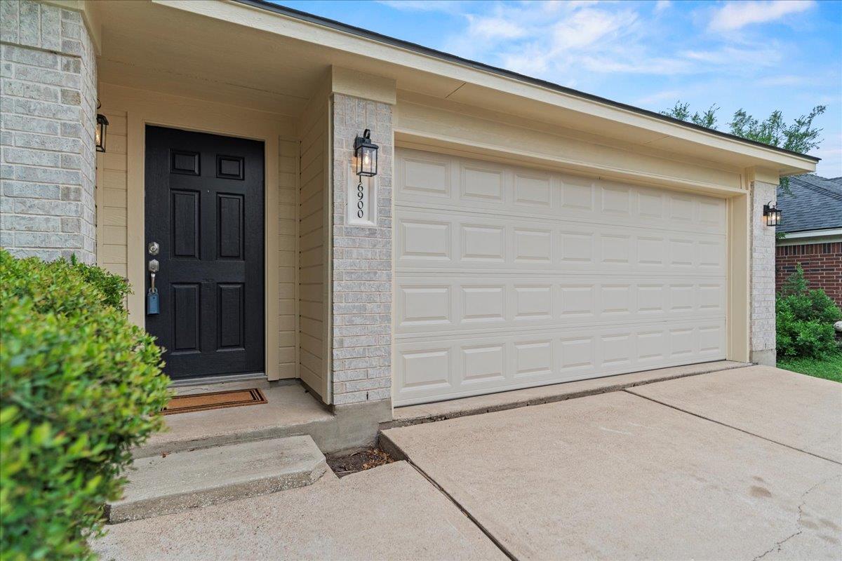 16900 Abyssinian Ln, Round Rock, TX 78681