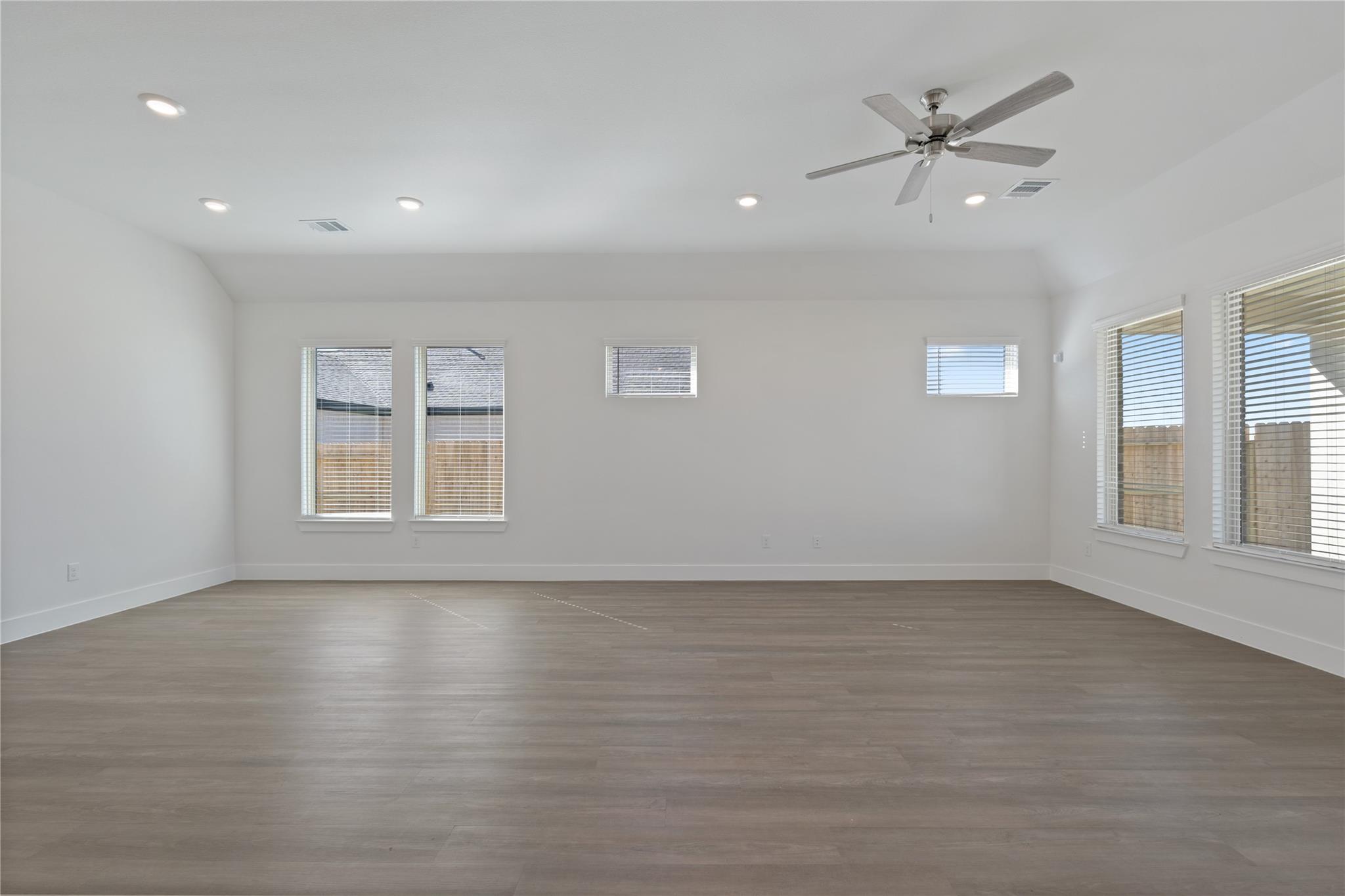 320 Royal Fern Rd, Hutto, TX 78634