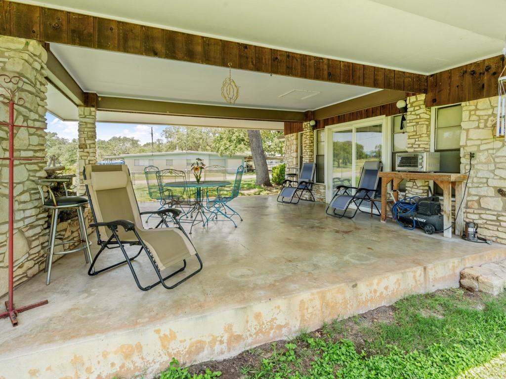 501 Willow St, Buchanan Dam, TX 78609