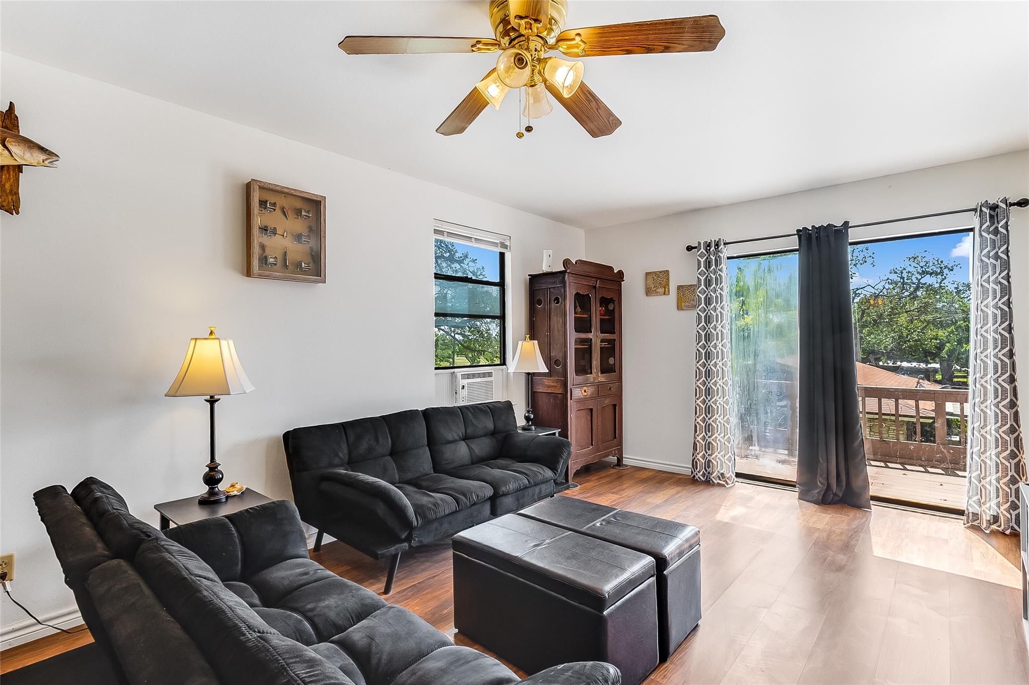 501 Willow St, Buchanan Dam, TX 78609