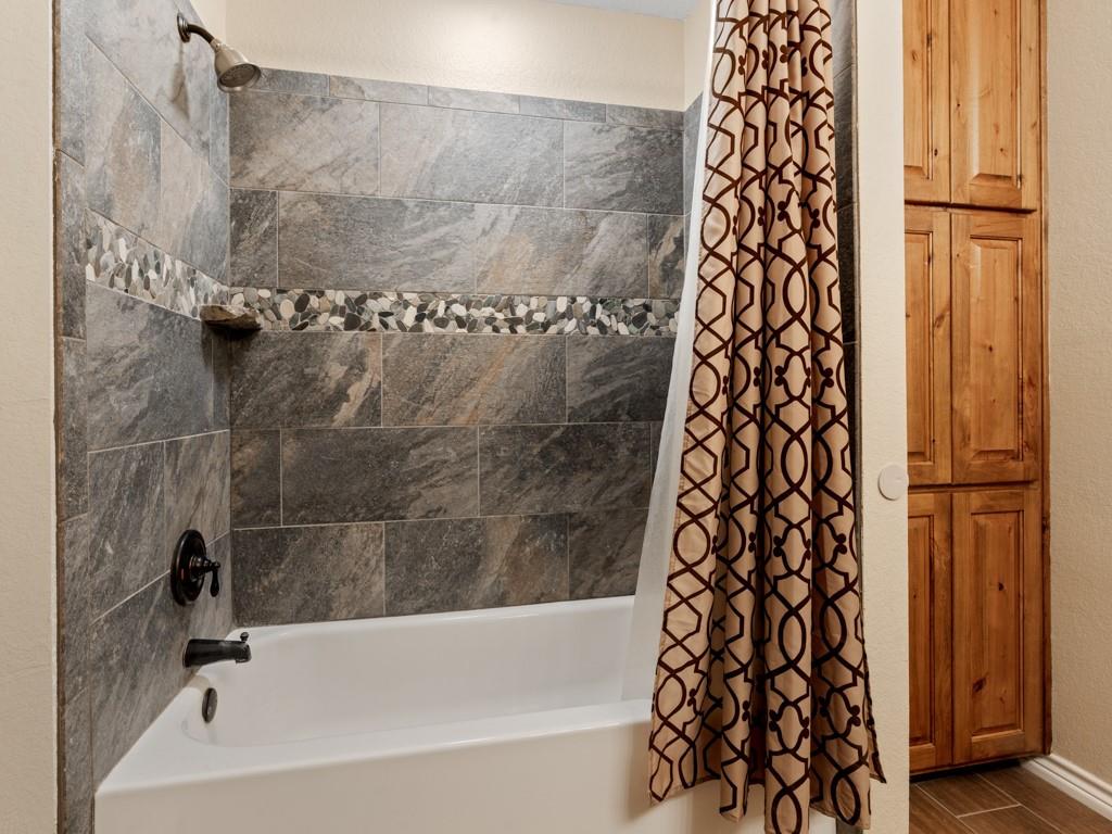 501 Willow St, Buchanan Dam, TX 78609