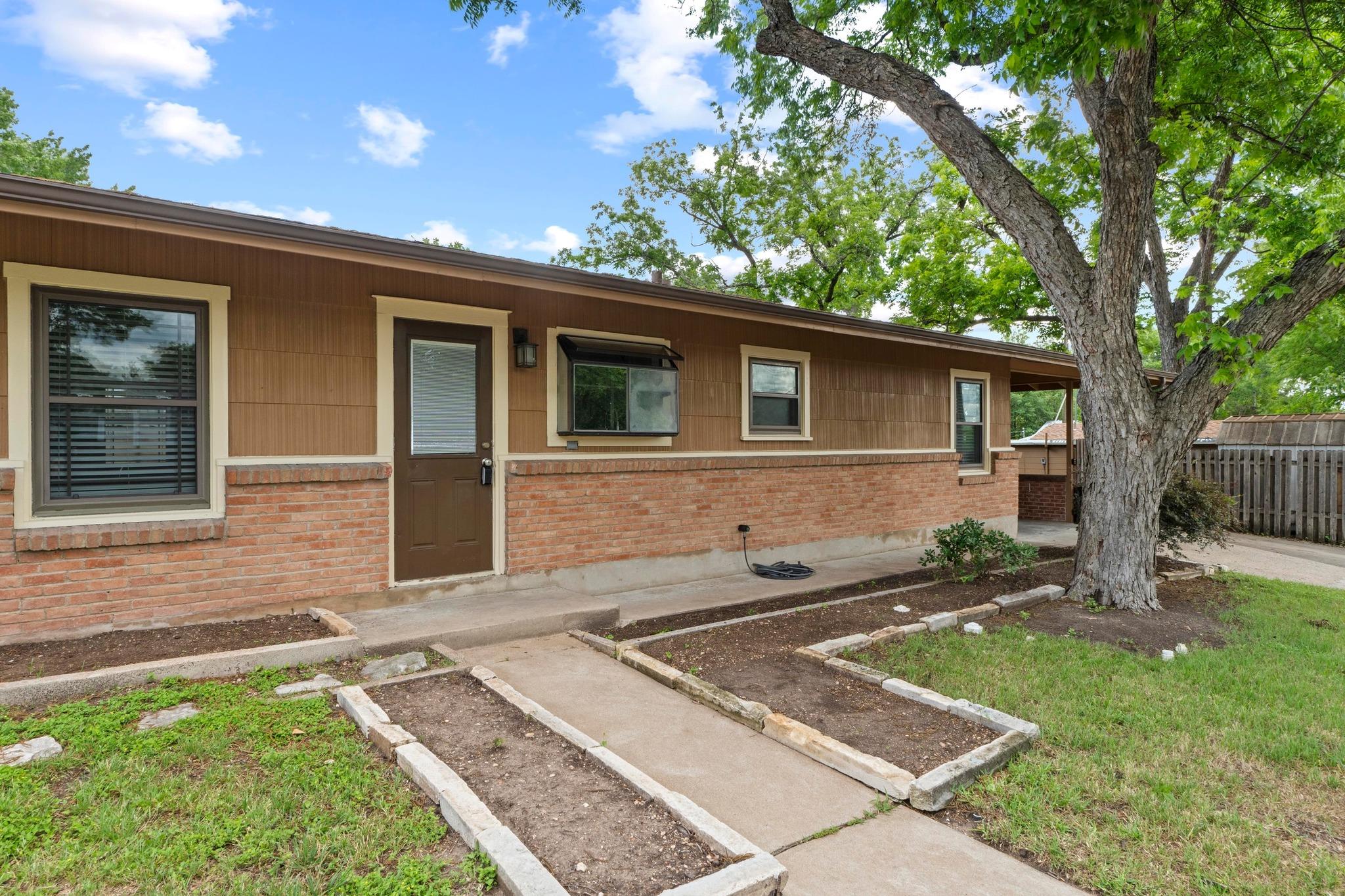 701 E 46th St, Austin, TX 78751
