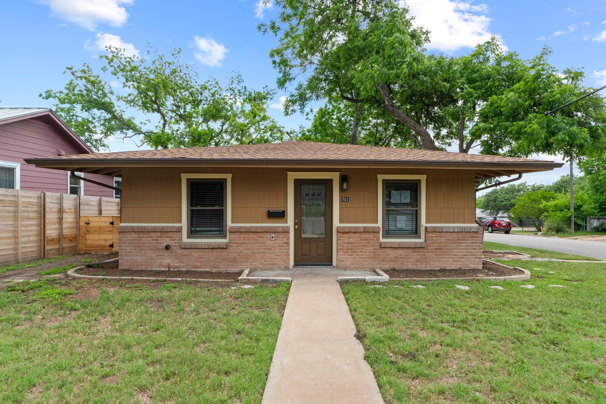 701 E 46th St, Austin, TX 78751