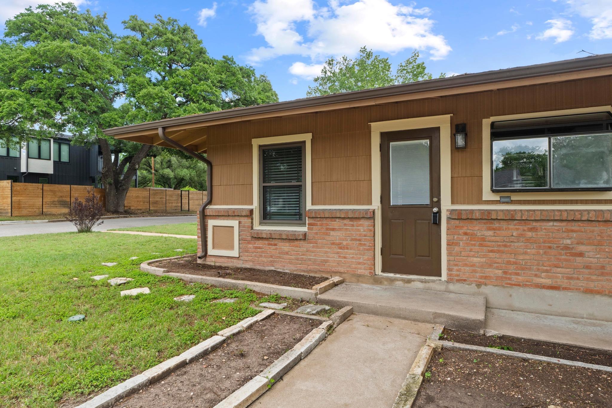 701 E 46th St, Austin, TX 78751